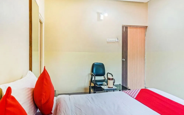 OYO 24344 Aquarius Resort