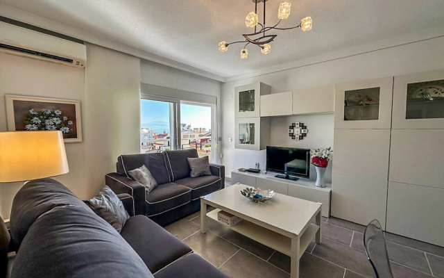 Beachfront Apartment in La Carihuela