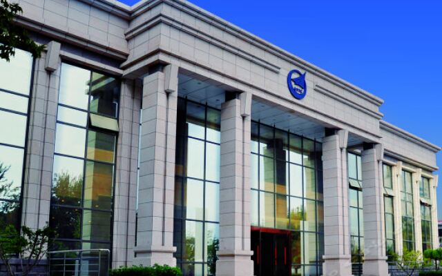 Zhongfei Grand Sky Light Hotel вид на фасад