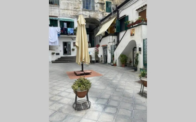 Sandro's Studio Vietri Center