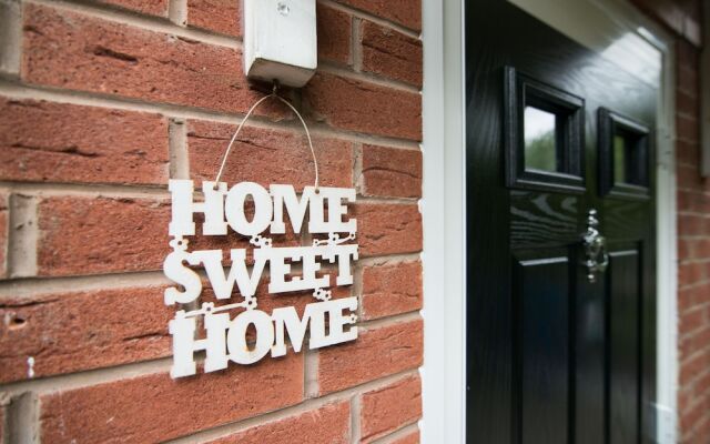Апартаменты Bluestone Apartments - Didsbury вид на фасад