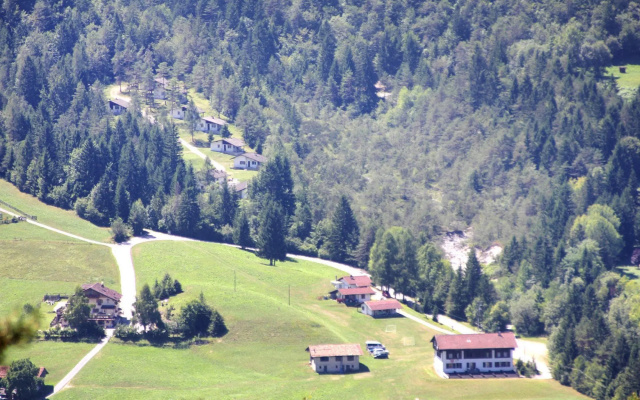 in Bezzecca with 2 bedrooms and 1 bathrooms
