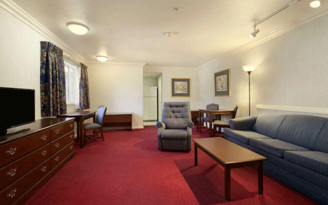 Travelodge Redding