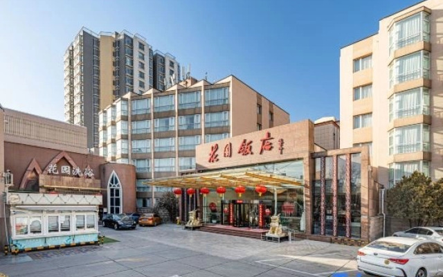 Garden Hotel