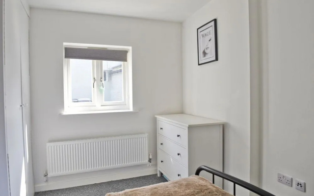 Toothbrush Apartments - Central Ipswich - Fore St - Adults Only