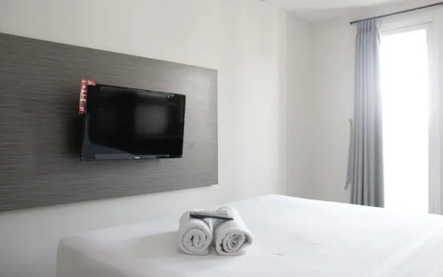 Simply 2BR without Living Room Apartment at Parahyangan Residence