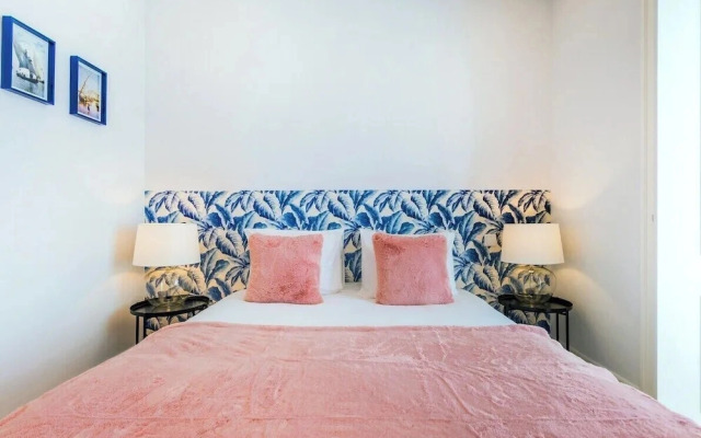Life is Good in Lisbon Baixa Apartment