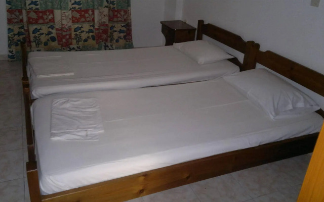 Fania Apartments