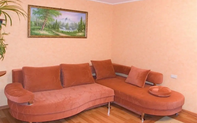 Apartment Megapolis On Koltsovskaya 30A