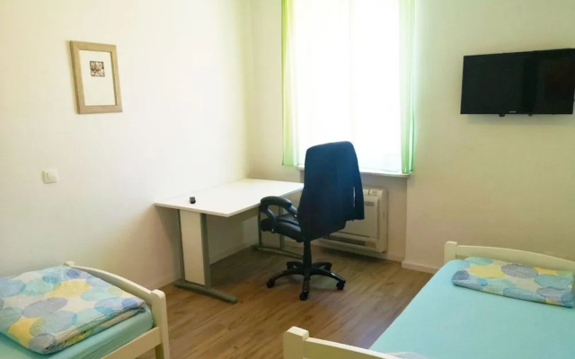 Chillax Rooms