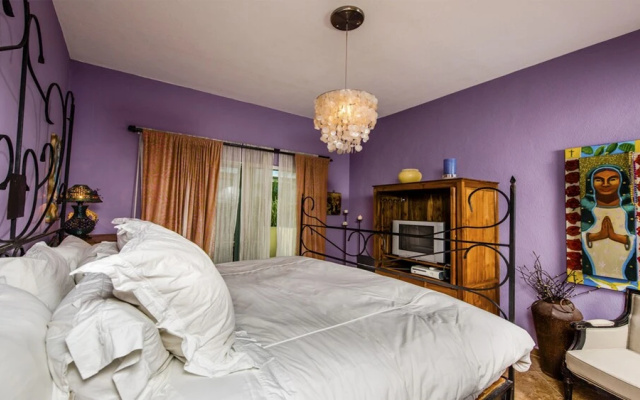 Las Olas 202 by PRP