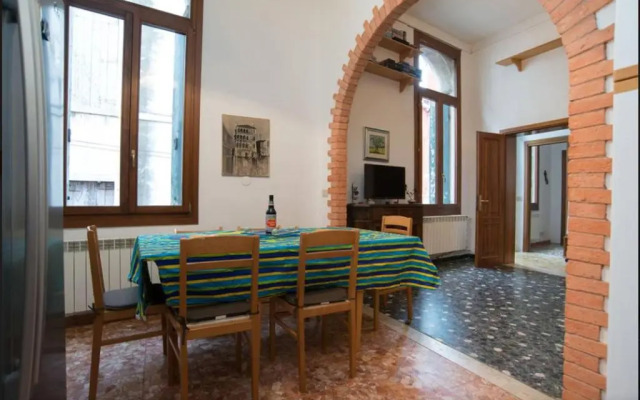 Balcone sul canale