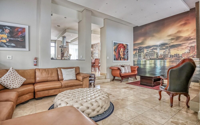 Executive 4-Bedroom Home