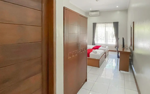 RedDoorz near Exit Toll Kalijati Subang