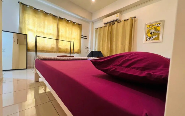 Aekkalukthai Hostel Rayong