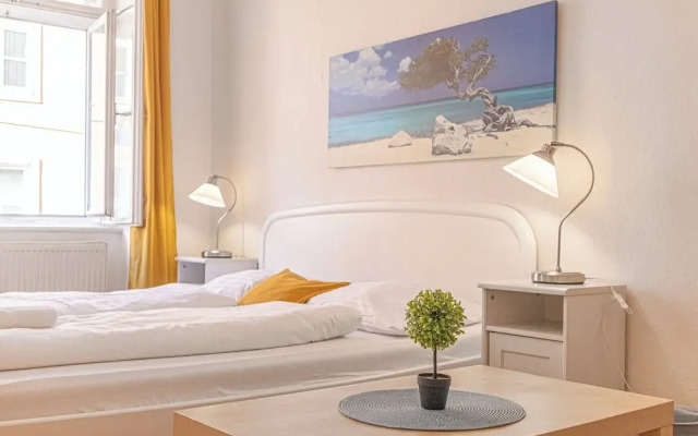 Comfortable 2BR Apartment Long Stay