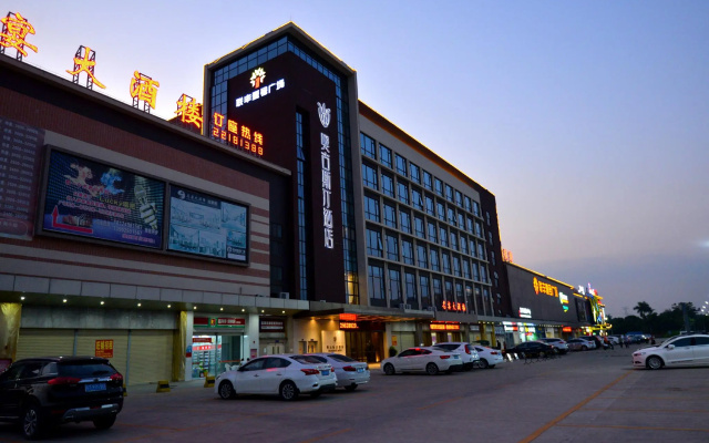 Augustine Hotel