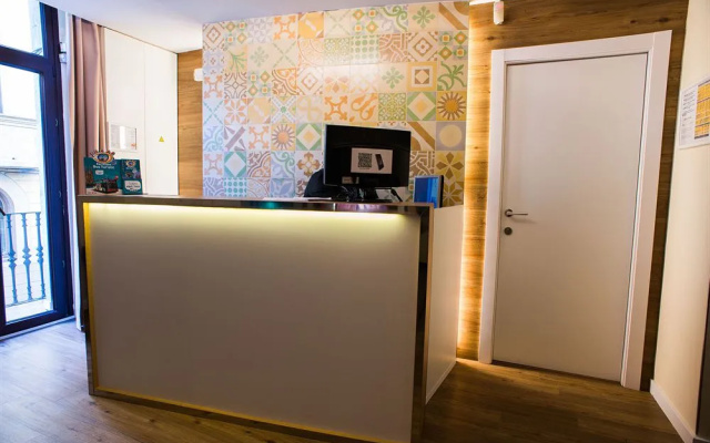 Mare Nostrum Hostal 