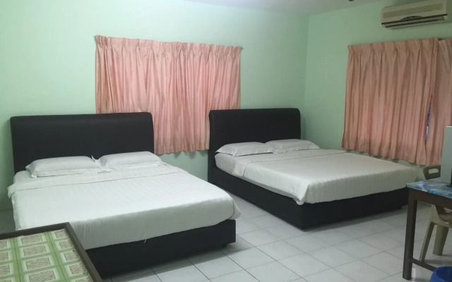 Top Travellers Inn