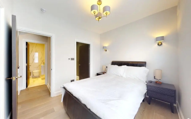 Amazing Newly Refurbished Mews House