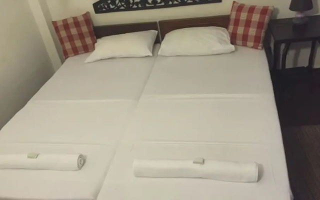 Blue Seas Tourist Guest House