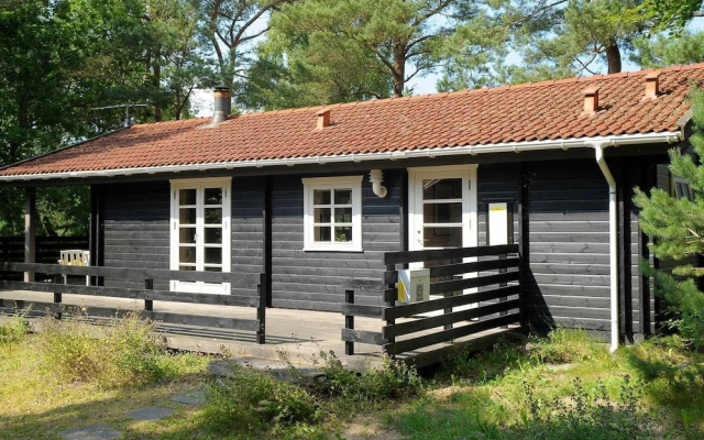 Cozy Holiday Home in Glesborg near Beach