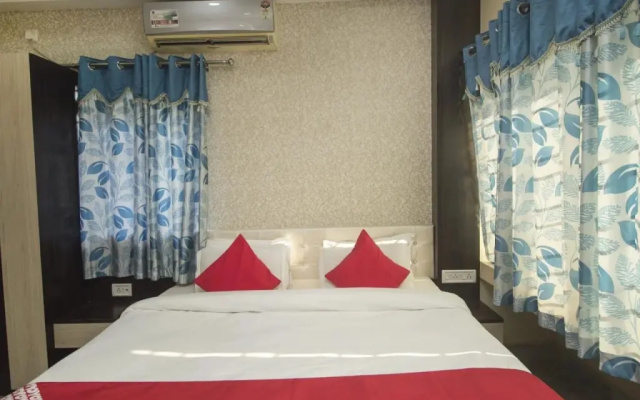 Classic Lodge By OYO Rooms