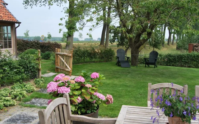 Country House in Sint Laureins Near Het Zwin