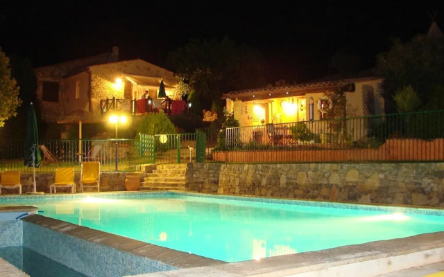 Villa With 2 Bedrooms in Saint-martin-de-pallières, With Wonderful Mou