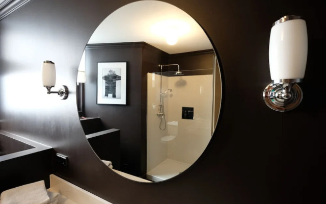 Boutique Charme Apartments 5
