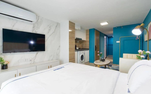 Xing Hui International Apartments