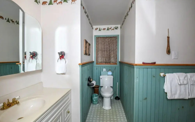Country Roads Cabin