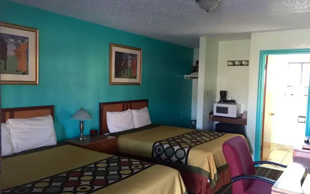 Klamath Motor Lodge