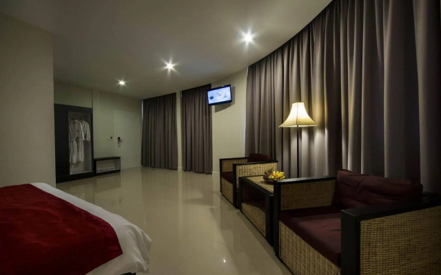 Altos Hotel