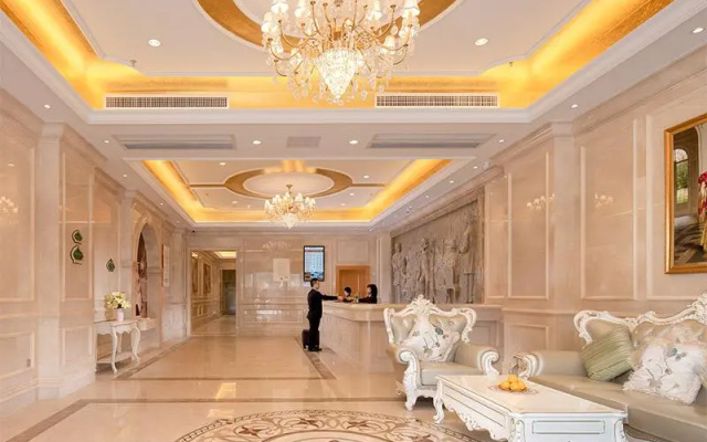 Vienna Hotel Guangdong Dongguan Humen High-Speed Railway Station