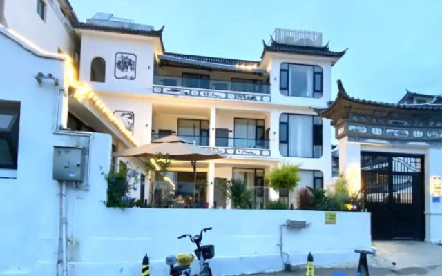 Dali Haixin Sunrise Sea View Beauty Stay (Erhai Caicun Branch)