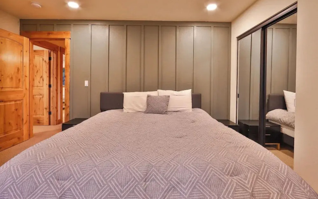 The Elevator House Sleeps 10!