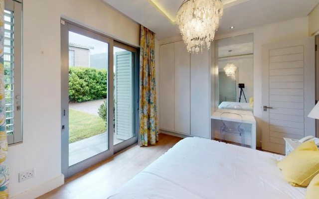 Stamford on Sea by Top Destinations Rentals