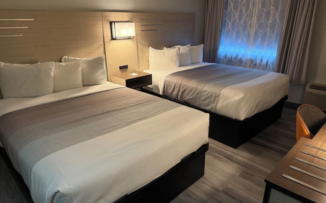 Cambridge Hotel - Kansas City