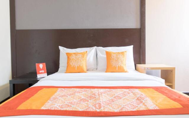 Отель OYO Rooms Jalan Petaling Малайзия, Куала-Лумпур - отзывы, цены и фото номеров - забронировать отель OYO Rooms Jalan Petaling онлайн вид на фасад