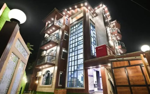 Hotel Aura Inn