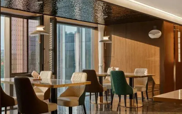 MEHOOD LIZ HOTEL(Tianfu New Area West Expo City)