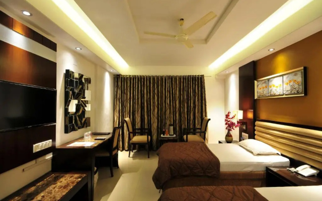 Hotel Surabhi Regency