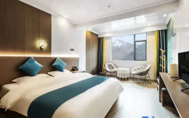 Siguniangshan Snow Mountain Love Homestay