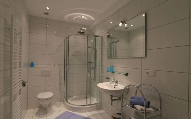in Bichlbach with 1 bedrooms and 1 bathrooms