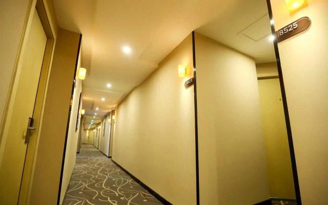 7 Premium (West Third Road Ginza Store)