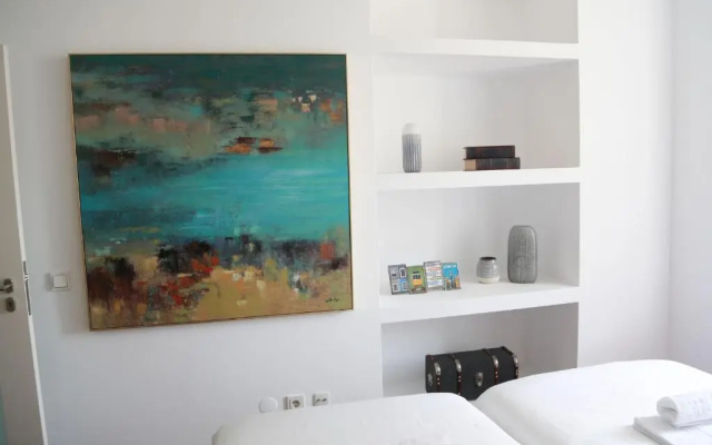 Lovelystay - Chiado 3Bedroom Wonder