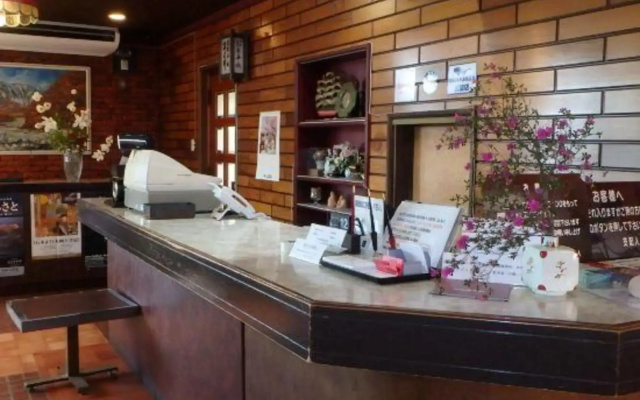 Tokoh Hotel