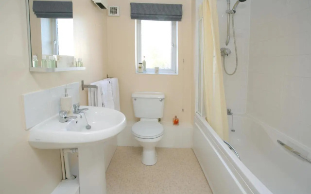 Your Stay Bristol Orchard Gate