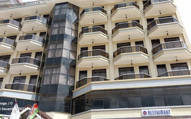The 818 Hotel Ol Kalou